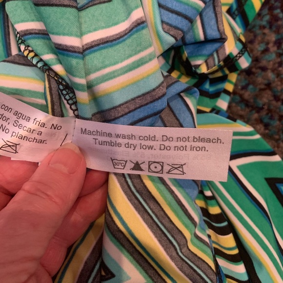 NWOT long multi colored chevron striped maxi dress. Green, yellow, blue. Sz XL - Picture 10 of 13